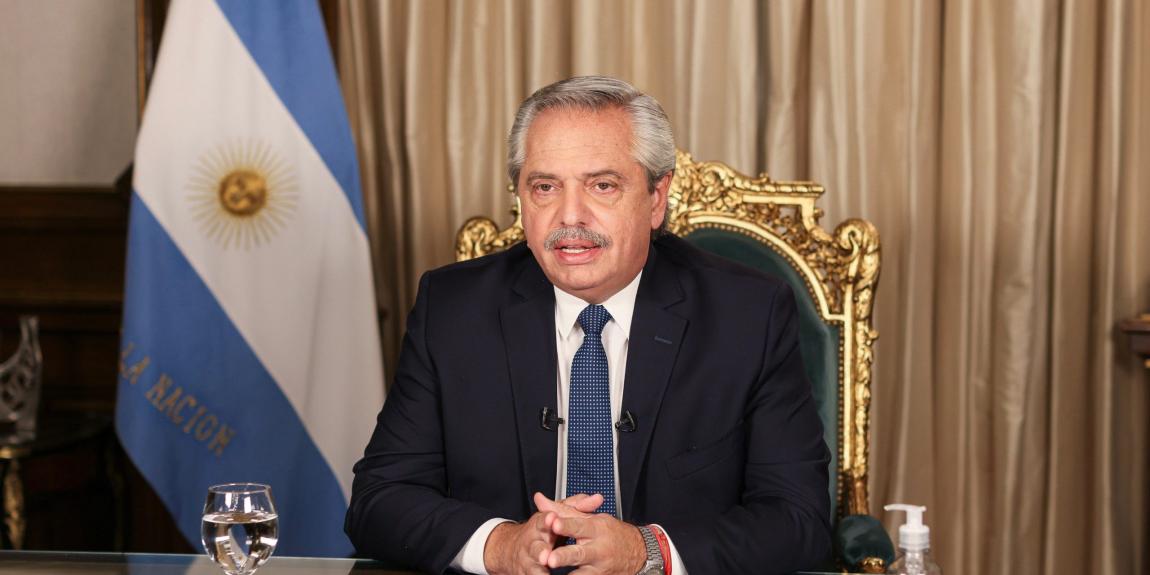 Presidentti Alberto Fernández