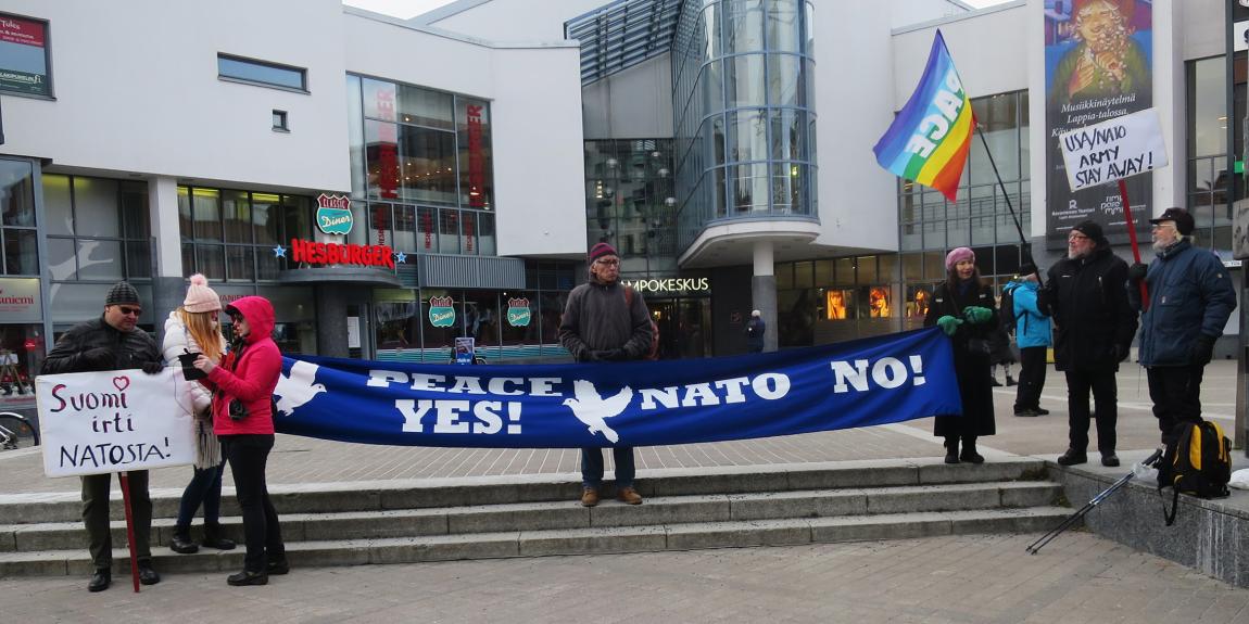Nato mielenosoitus Rovaniemi Lapin Rauhanpuolustajat 2018 Trident Juncture
