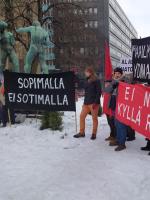 Mielenosoitus Helsinki Jens Stoltenbergin vierailu 28.2.2023 kuva Yrjö Hakanen