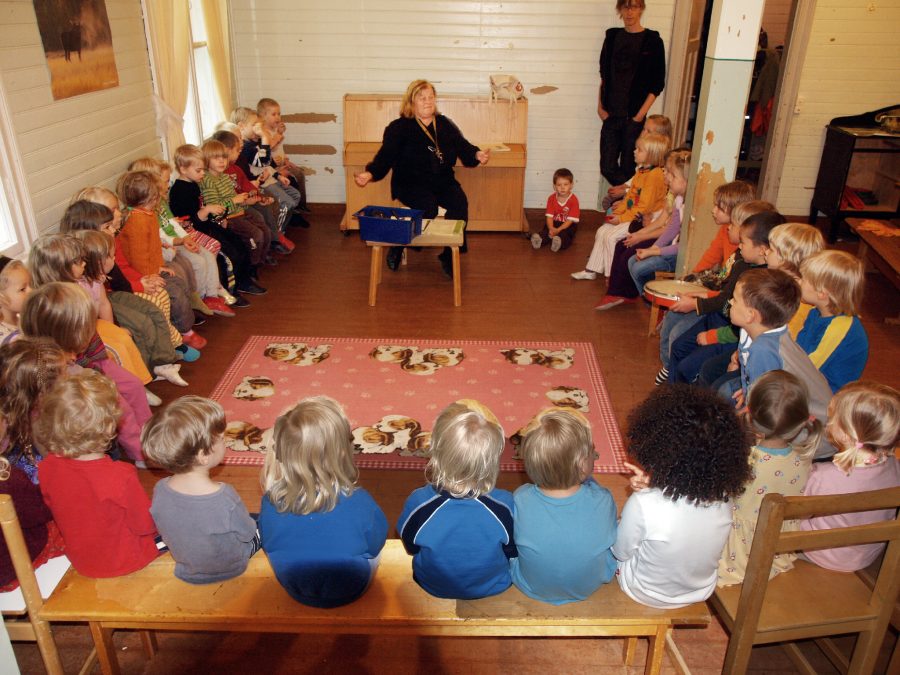 Laulutuokio Pakilan lastenpaikassa