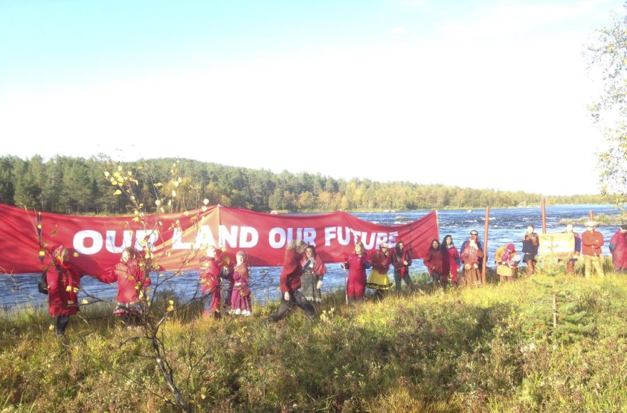 Saamelaiset eivät hyväksy poronhoitoalueen pirstovaa jäämerenrataa.