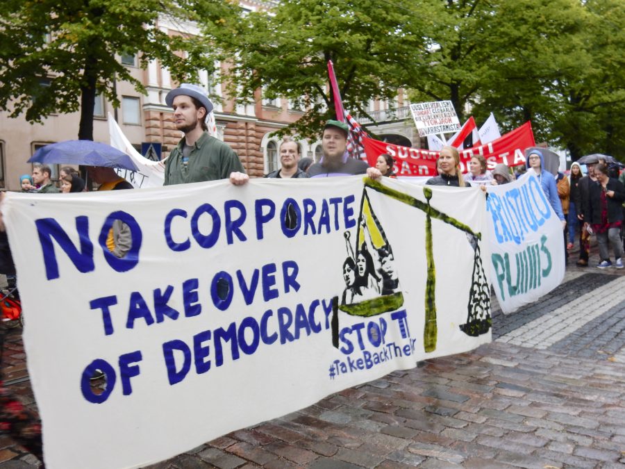 Mielenosoitus Helsingissä