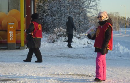 Tiedonantajaa myydään Lapin Tervolassa marraskuussa 2019