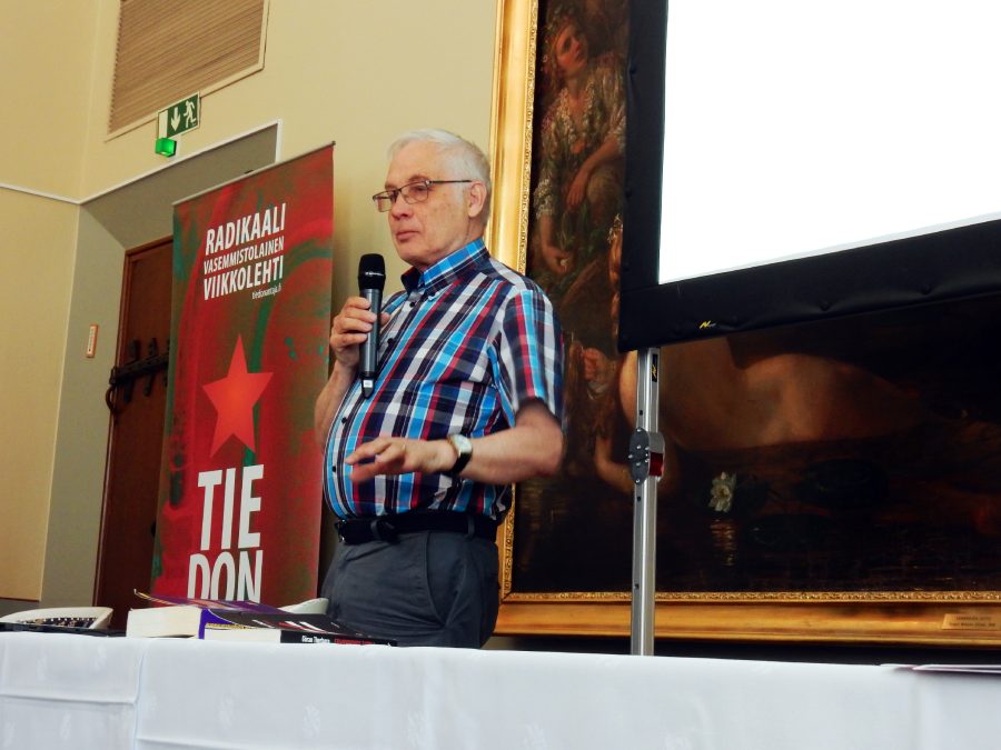 Pertti Honkanen Marx-seminaarissa Helsingissä 2018.