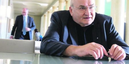 Jyrki Yrttiaho eduskunnassa