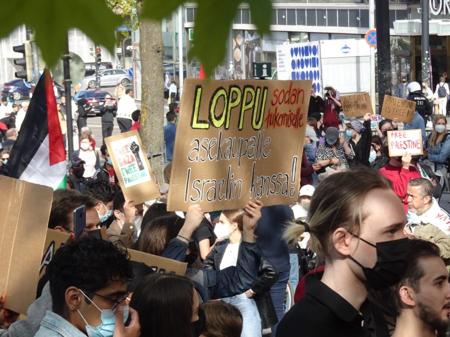 Solidaarisuutta Palestiinaan -tapahtuma Helsingissä 16.5.2021.