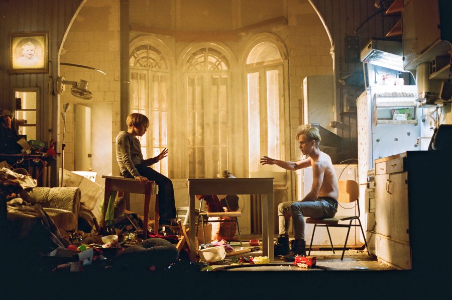 Imitation of life -näytelmä