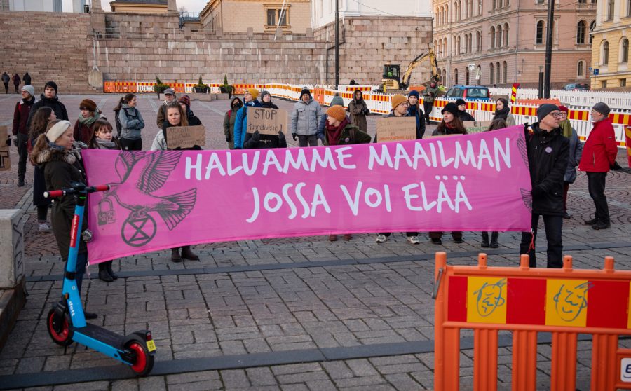 Ei Sörnäisten tunnelivisiolle -mielenosoitus 8.11.2021 Helsingissä kuva Emma Grönqvist