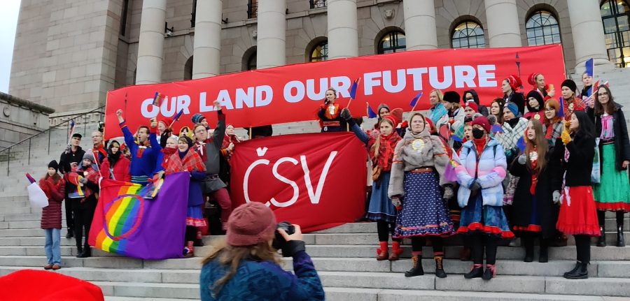 Saamelaisten mielenosoitus Helsinki 17.11.2022 kuva Toivo Koivisto