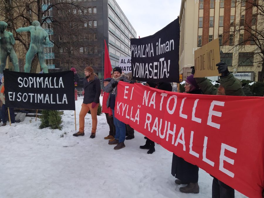 Mielenosoitus Helsinki Jens Stoltenbergin vierailu 28.2.2023 kuva Yrjö Hakanen