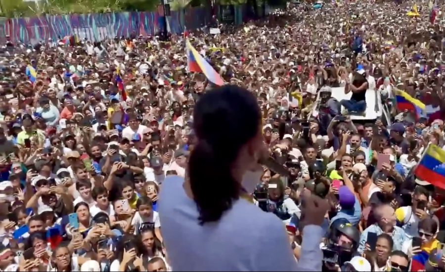 Machadon rauhanpalkinto herättää kiistaa – Latinalaisessa Amerikassa provokaatio, Suomessa varovaisuutta