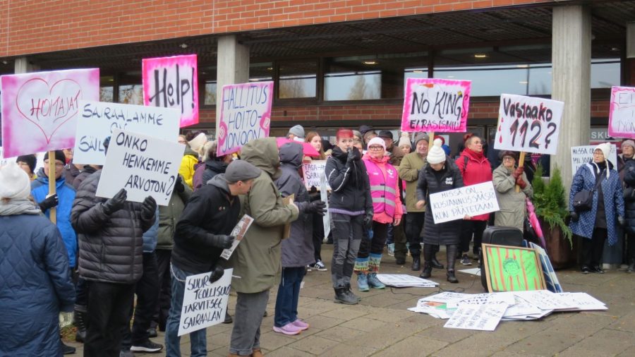 Lapin protestit jatkuvat marraskuussa, kun suuri lähetystö lähtee Helsinkiin tapaamaan päättäjiä. Kuva Tapio Siirilä