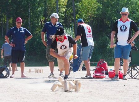 Mölkky peli kuuluu kansalliseen elävän perinnön wikiluetteloon. Kuva Vesa Känsäkangas