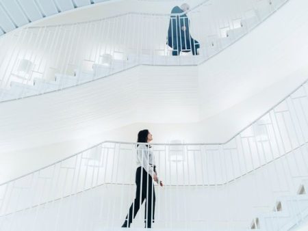 Naiset tekevät töitä lähes kaksi kuukautta ilman palkkaa, jos heidän vuosiansionsa suhteutetaan miesten keskiansioihin kuva STTK