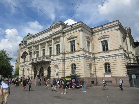 Talousvaikeudet uhkaavat Vanhan ylioppilastalon omistusta. Kuva Ranerana CCO4.0