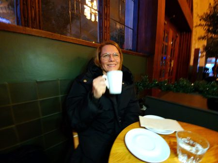 12 Kuva 1 Tarjoilijan työ on kutsumusammatti. Kuva JP (Juha Pekka) Väisänen