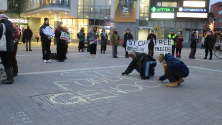 Aktivistit korostavat, että vastuu kansanmurhan vastustamisesta kuuluu myös paikallisille toimijoille. Kuva Tapio Siirilä