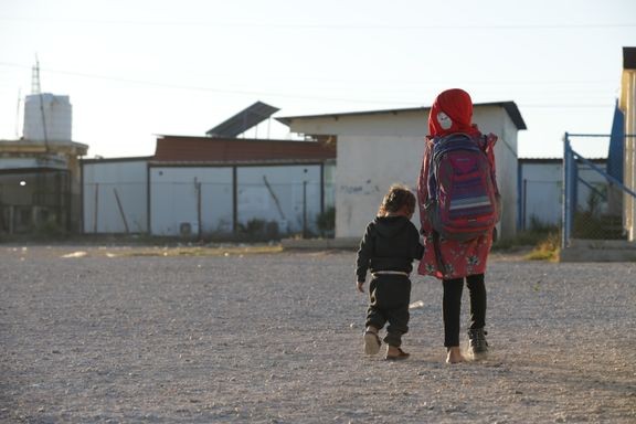 Liikkeellä olevat lapset joutuvat valitsemaan vaarallisia muuttoreittejä. Kuva Roni Ahmed