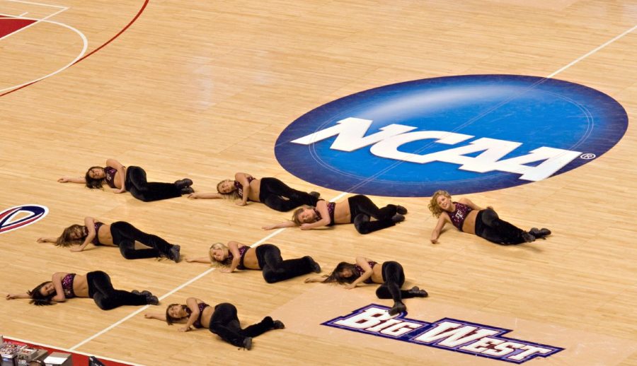 Texas A&M yliopisto kielsi haitalliseksi katsomiaan rotu  ja sukupuoli ideologioita. Kuva Dirk CCO 2.0