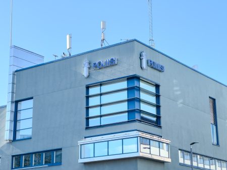 Poliisin tiloihin suunniteltu alaikäisten säilöönotto herättää laajaa kritiikkiä. Kuva Osmo Lundell CCO 4.0